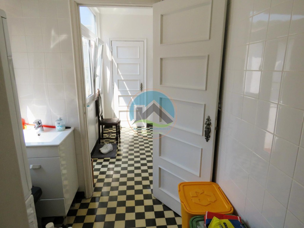 Appartamento T5 - situato nel quartiere storico di Tomar — Photo 37