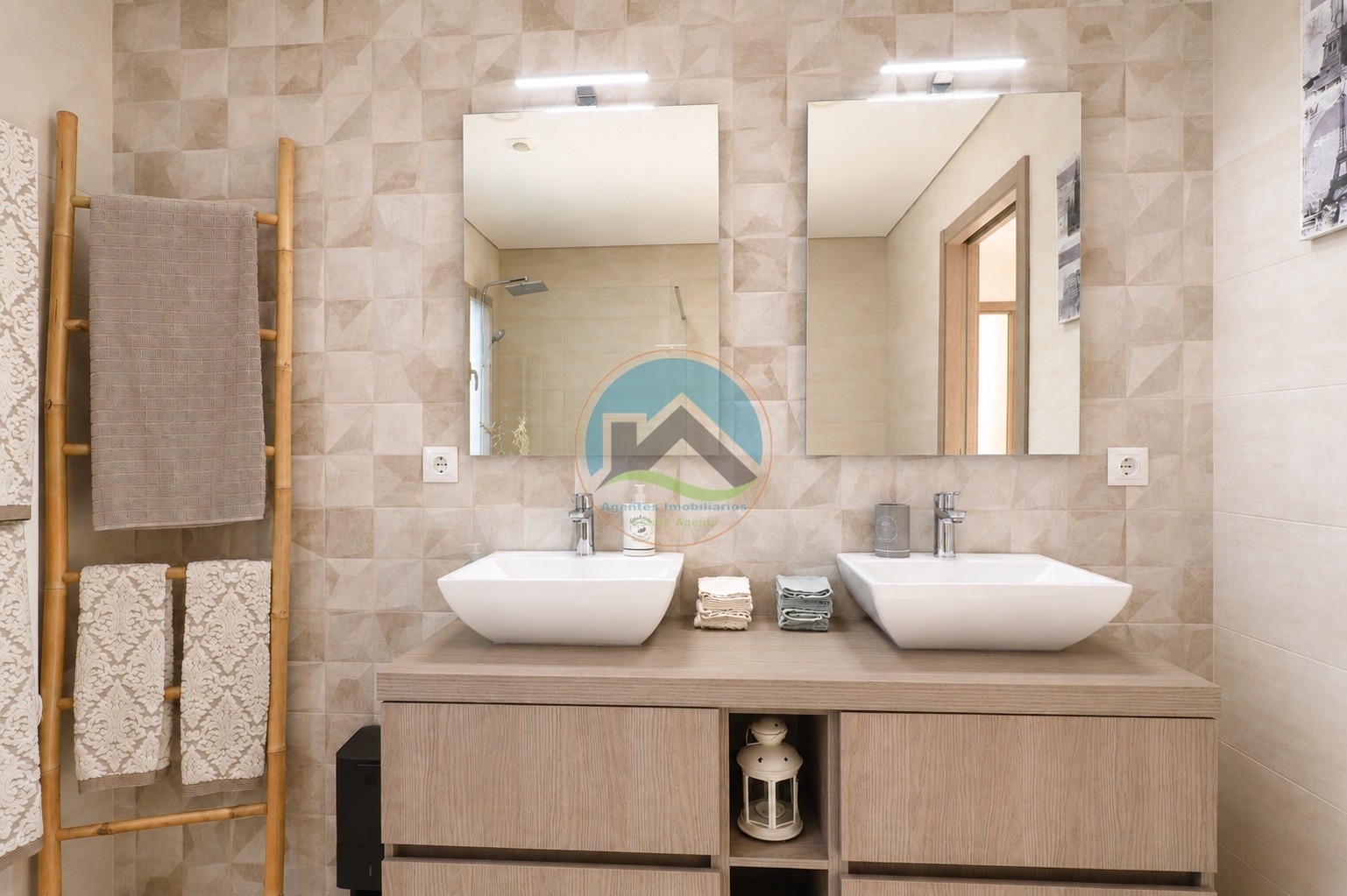 Moradia Contemporânea Térrea com Piscina Aquecida e terreno na — Foto 19