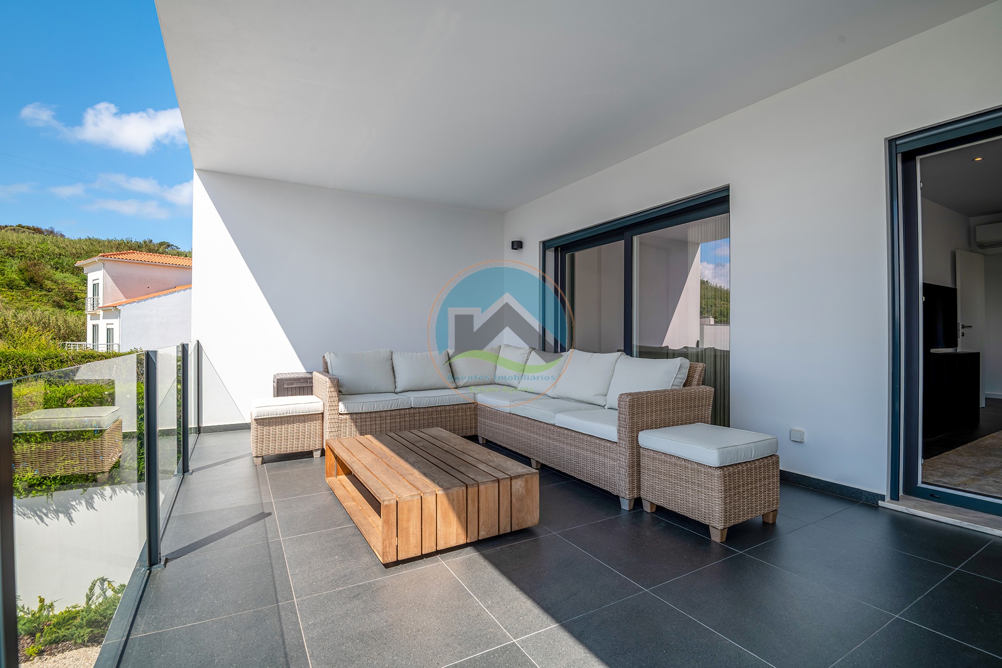 Villa contemporanea sul mare con piscina privata - Foz — Photo 29