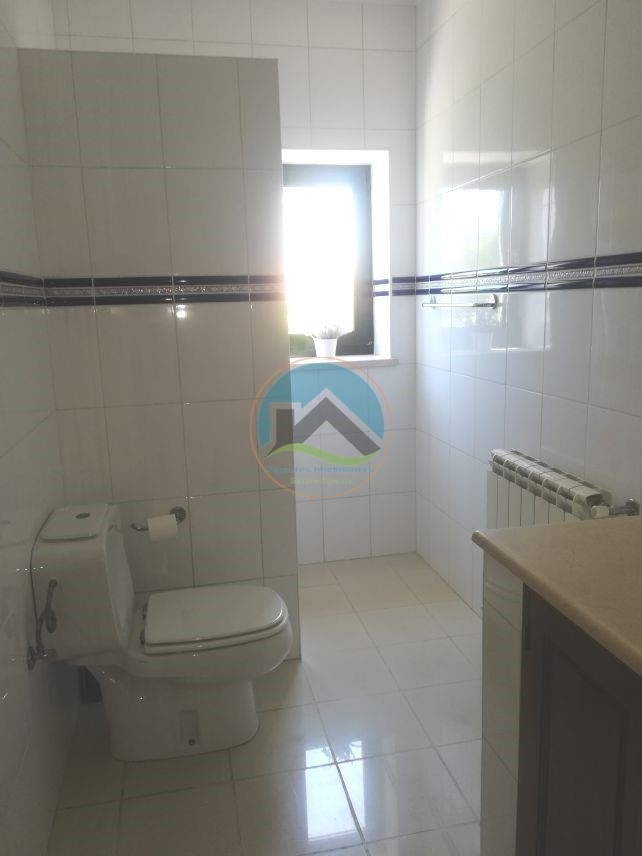 Moradia T4 com garagem, jardim e piscina - Buçaco, Portugal — Photo 18