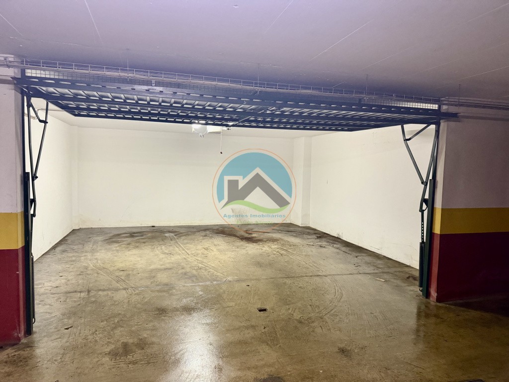Apartamento T2 com varanda e garagem - vista praia, São Martinho do Porto — Photo 14