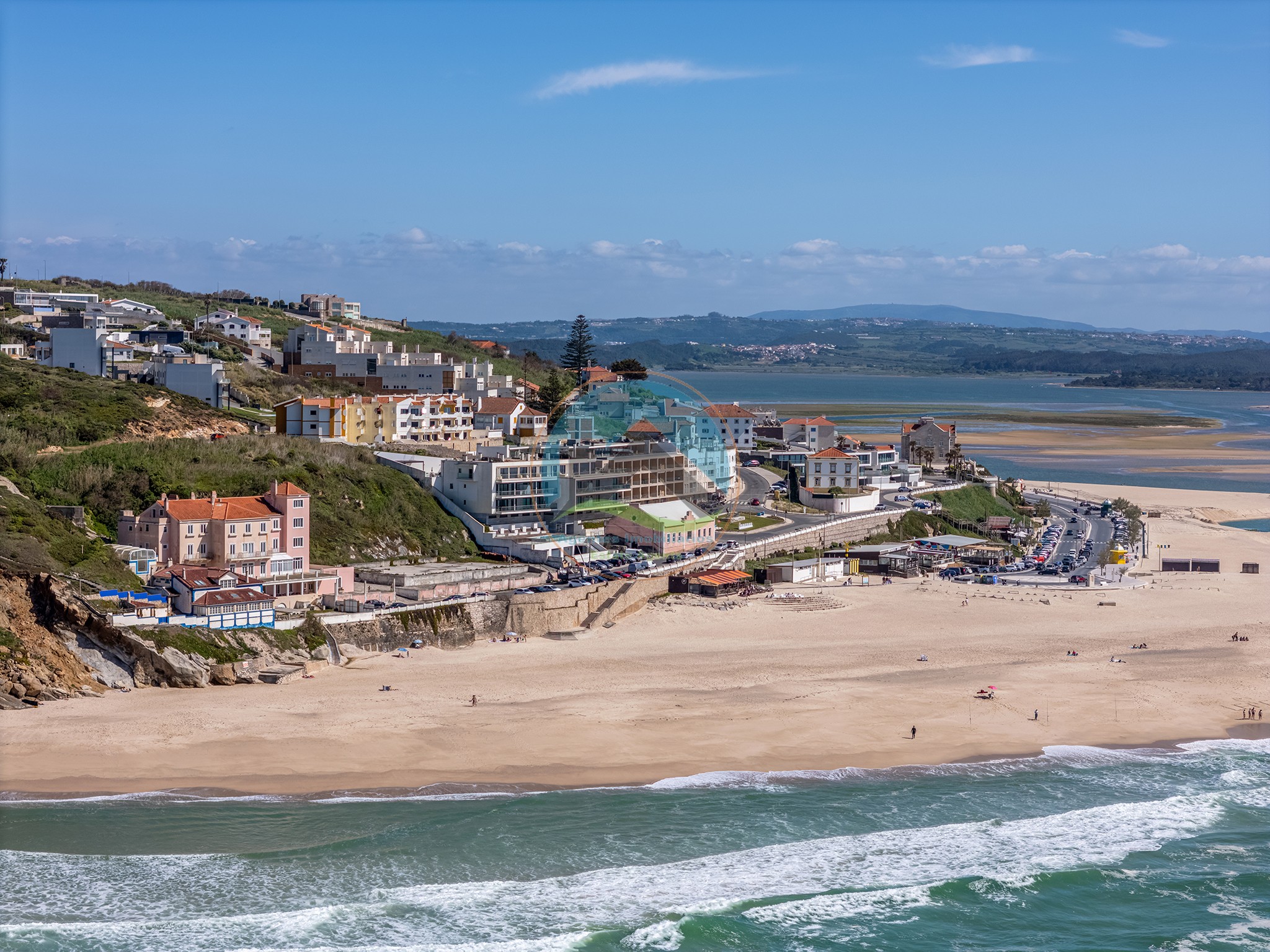 Unidade hoteleira de charme em primeira linha de mar na Foz do — Photo 38