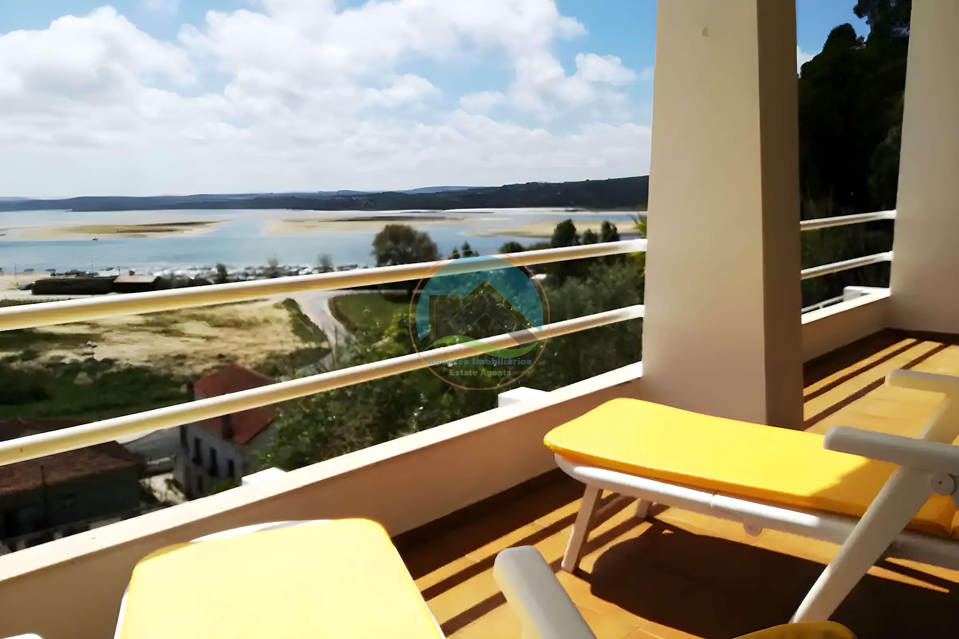 Moradia com Vista de Lagoa situada na Foz do Arelho — Foto 3