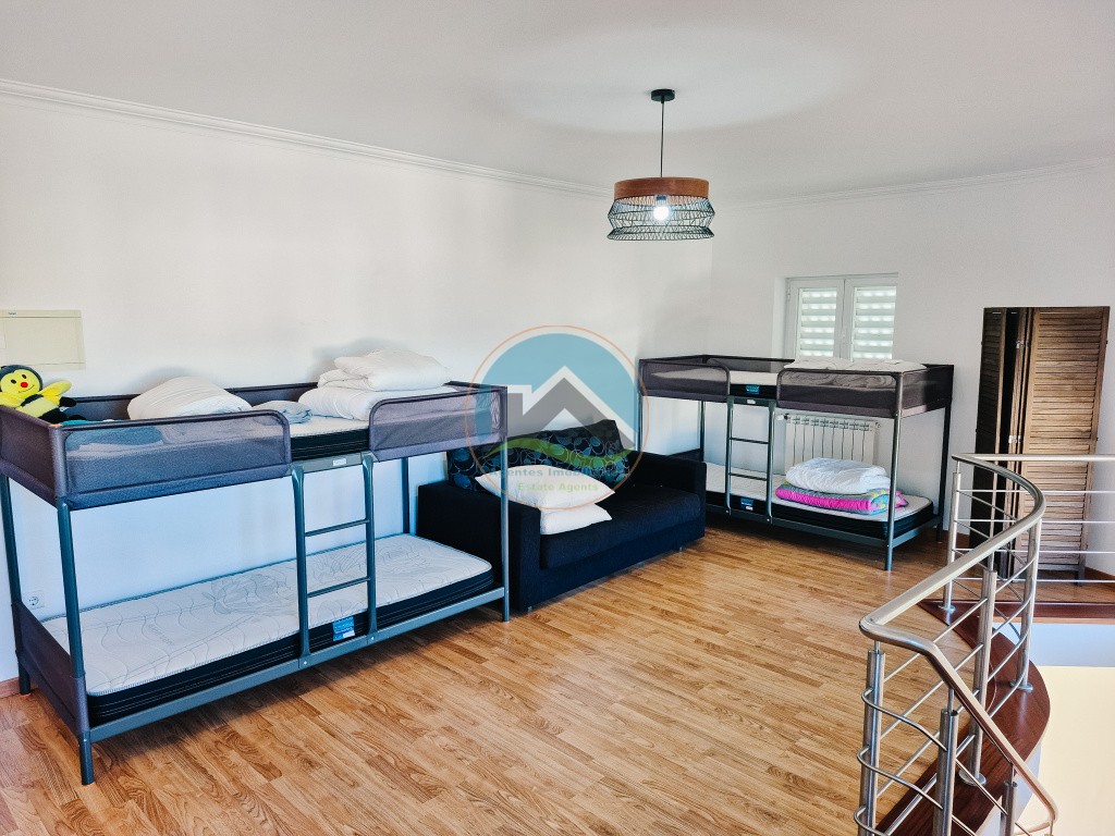 Moradia T4 com garagem, jardim e piscina - Coto, Caldas da Rainha — Photo 24