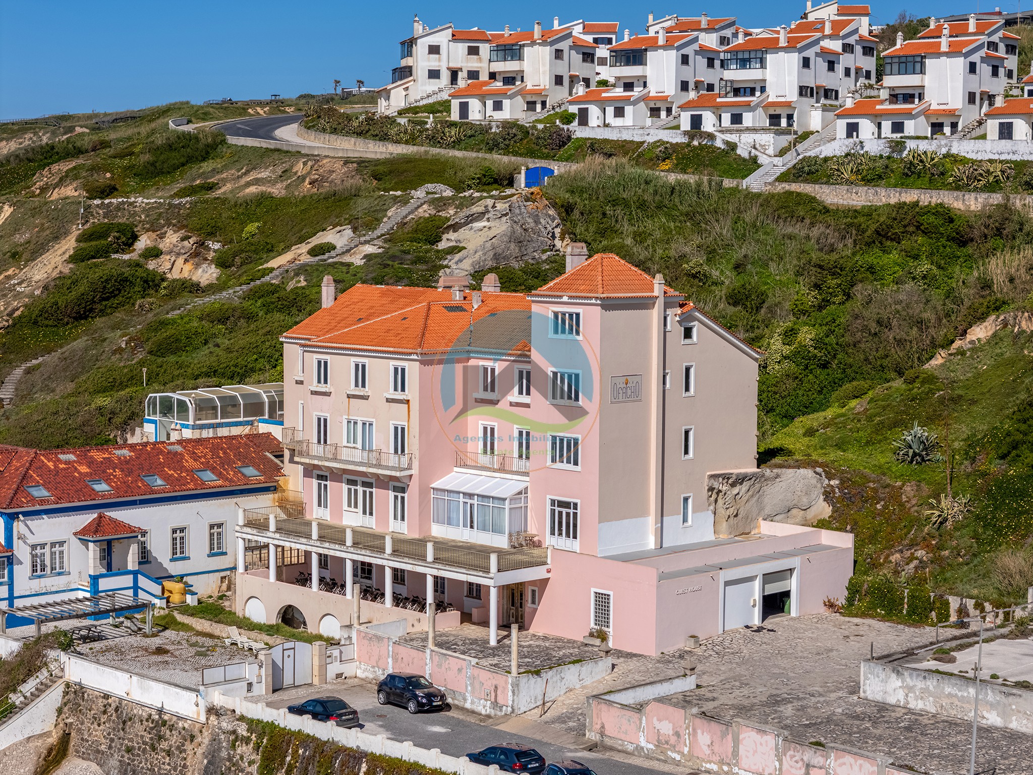 Unidade hoteleira de charme em primeira linha de mar na Foz do — Photo 58