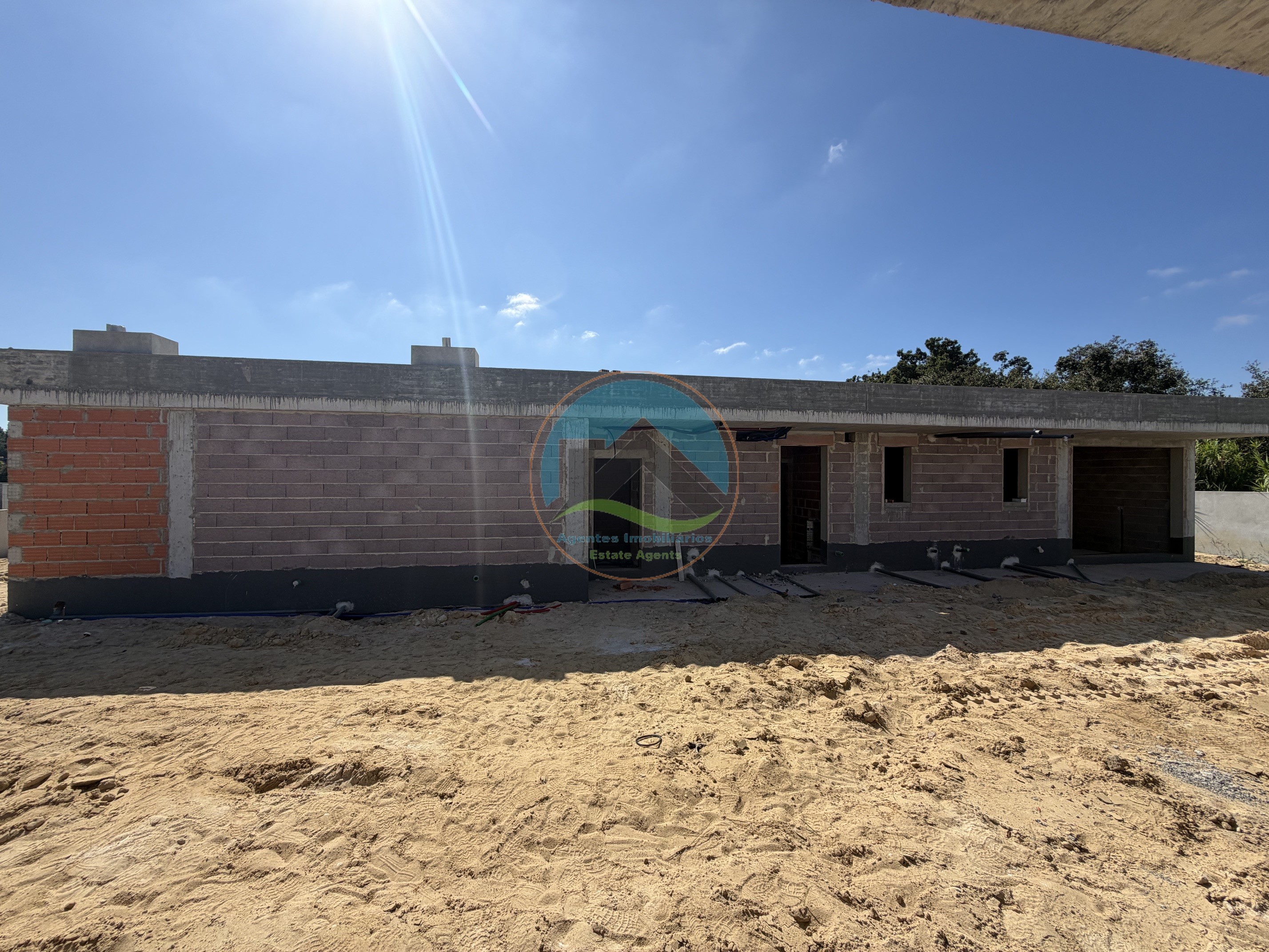 Moradia Térrea T3 com Piscina Aquecida em Condomínio Privado — Foto 4