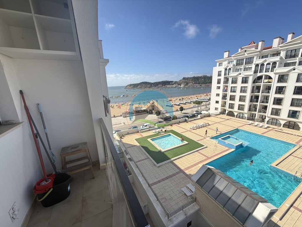 Apartamento T2 com varanda e garagem - vista praia, São Martinho do Porto — Photo 2