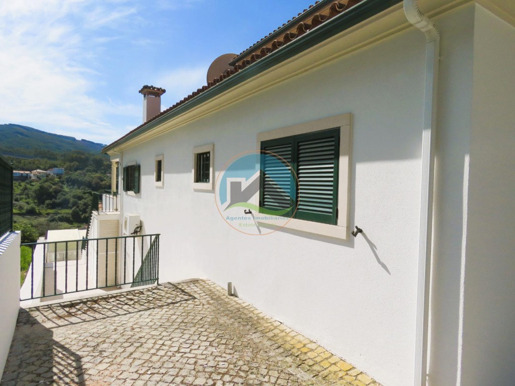 Haus mit 4 Schlafzimmern, Garage und beheiztem Pool - Penela, Coimbra — Photo 37