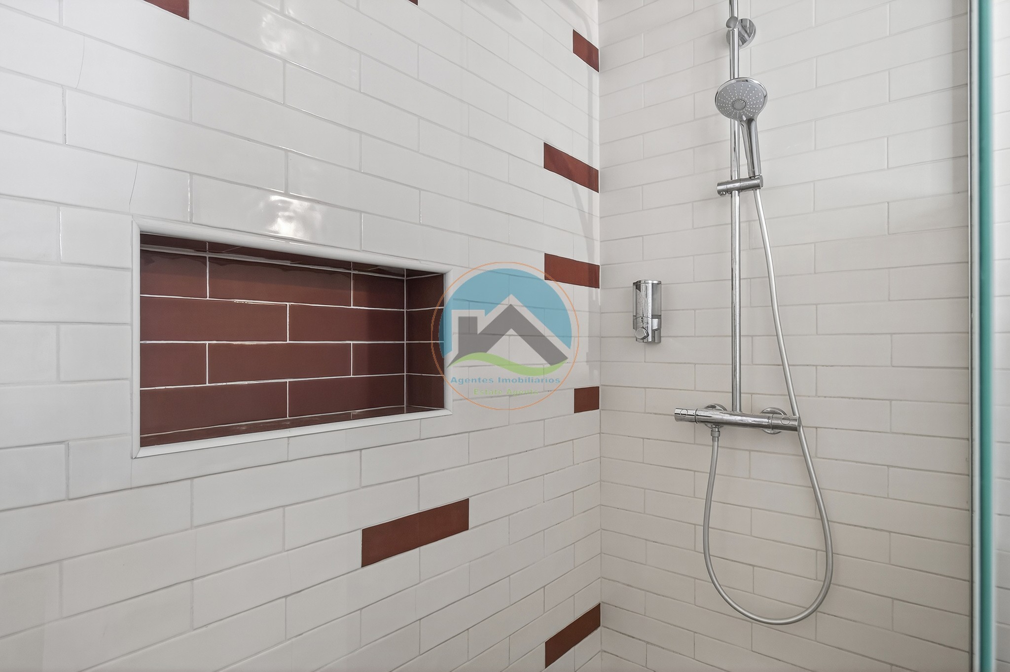 Refúgio Único com 3 Casas e Piscina na Foz do Arelho a Dois Passos — Foto 46