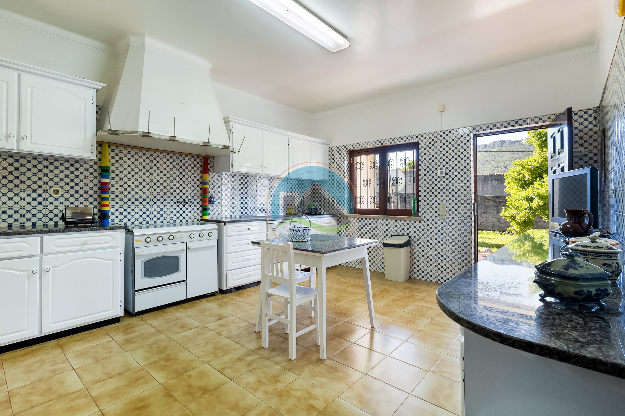 Casa tradicional portuguesa con terreno en el Parque Natural — Photo 9
