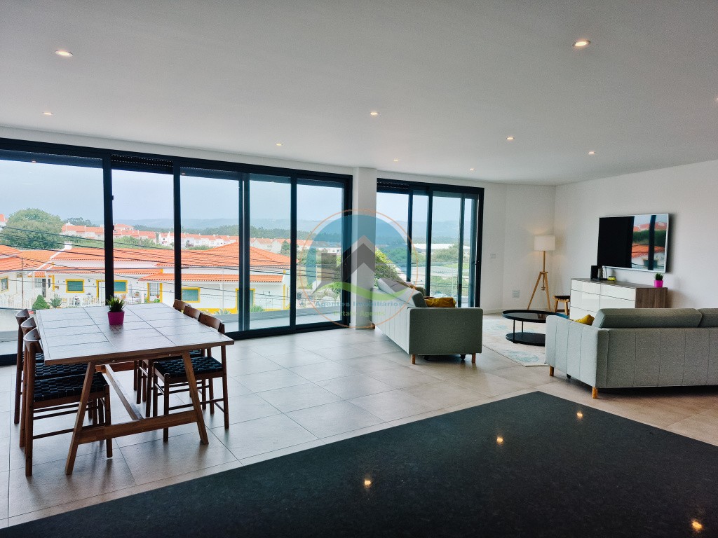 Geräumige T3-Wohnung mit Pool - nur wenige Gehminuten vom Strand in São Martinho do Porto, Costa de Prata — Photo 4