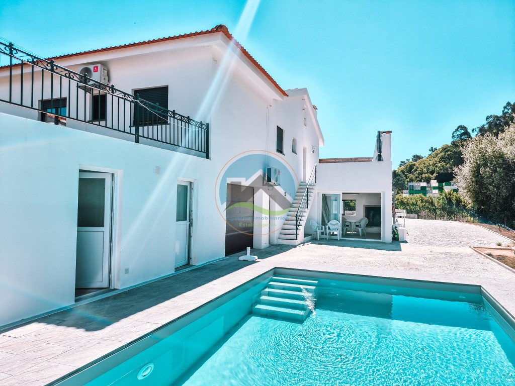 Haus mit Pool, Garage und Blick auf die Natur - Vimeiro, Alcobaça — Photo 2