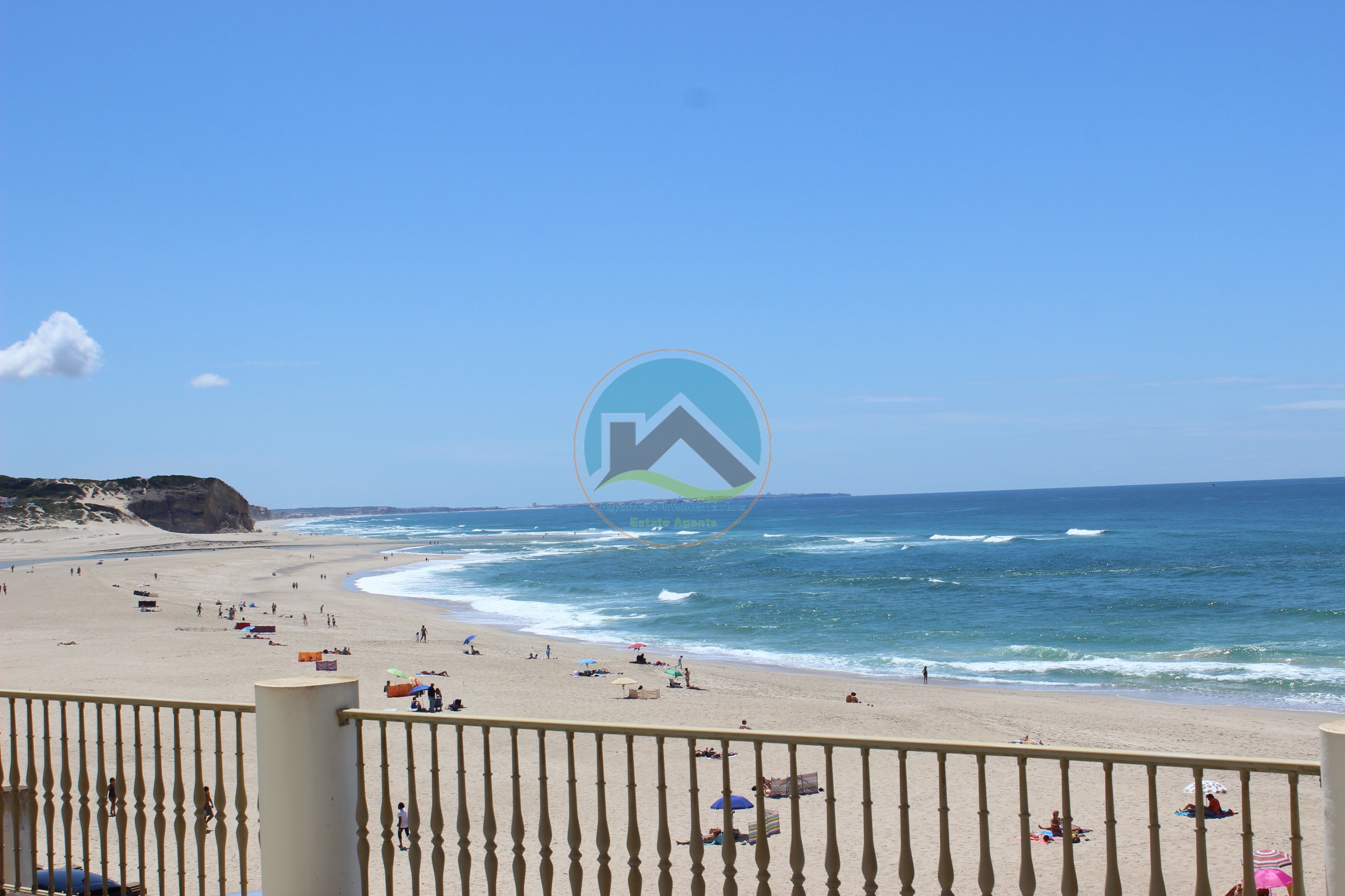 Unidade hoteleira de charme em primeira linha de mar na Foz do — Photo 6