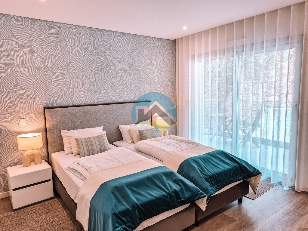 Apartamento com 2 suites, piscina comum e vista mar - Sítio da Nazaré — Photo 21