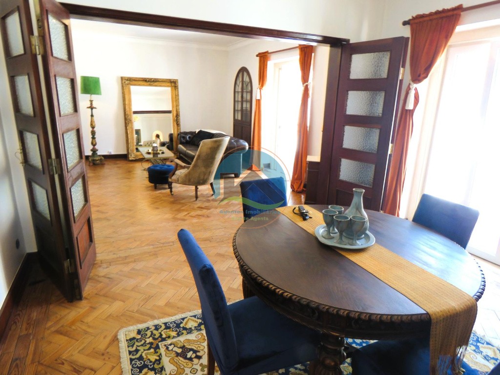 Appartamento T5 - situato nel quartiere storico di Tomar — Photo 10