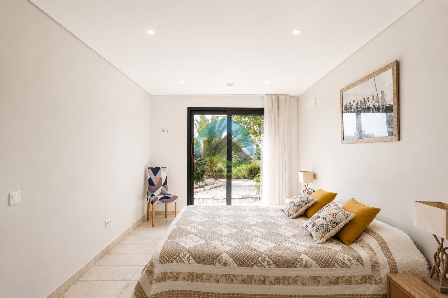 Moradia Contemporânea Térrea com Piscina Aquecida e terreno na — Foto 39