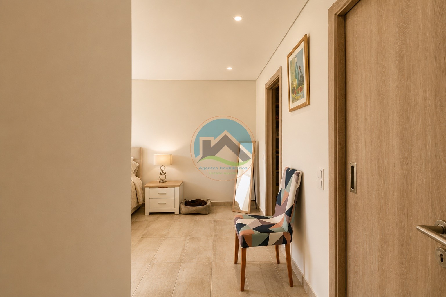 Moradia Contemporânea Térrea com Piscina Aquecida e terreno na — Foto 34